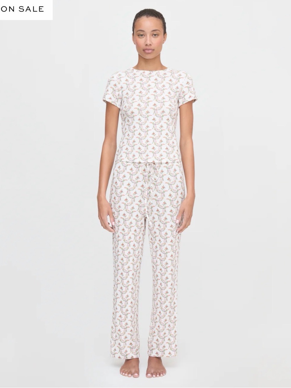 Women’s White Floral Lounge Pants & Top Set